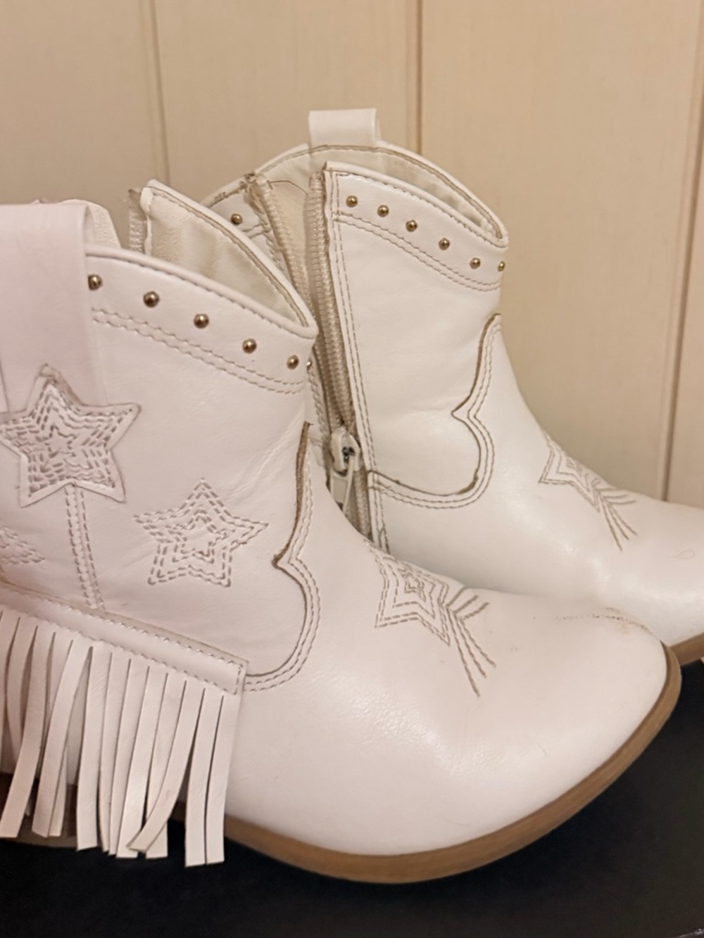 White Star Fringe Western Ankle Boots